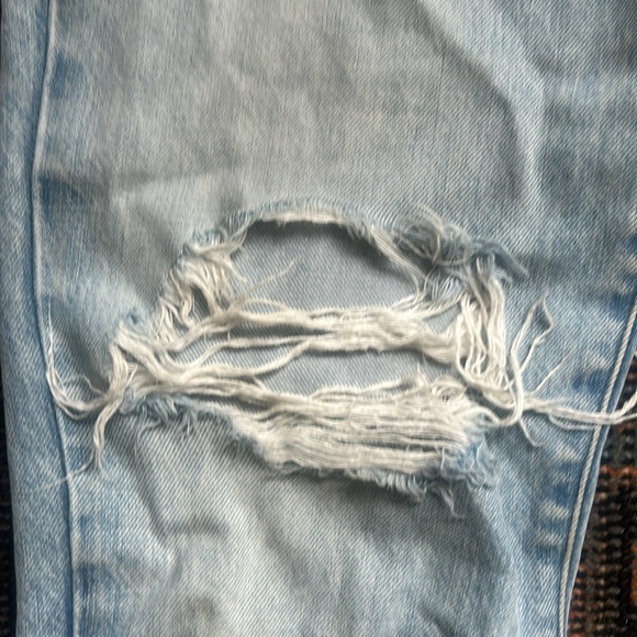 Frame Le Original Light Ripped Ankle Jean - 28 - Picture 3 of 5